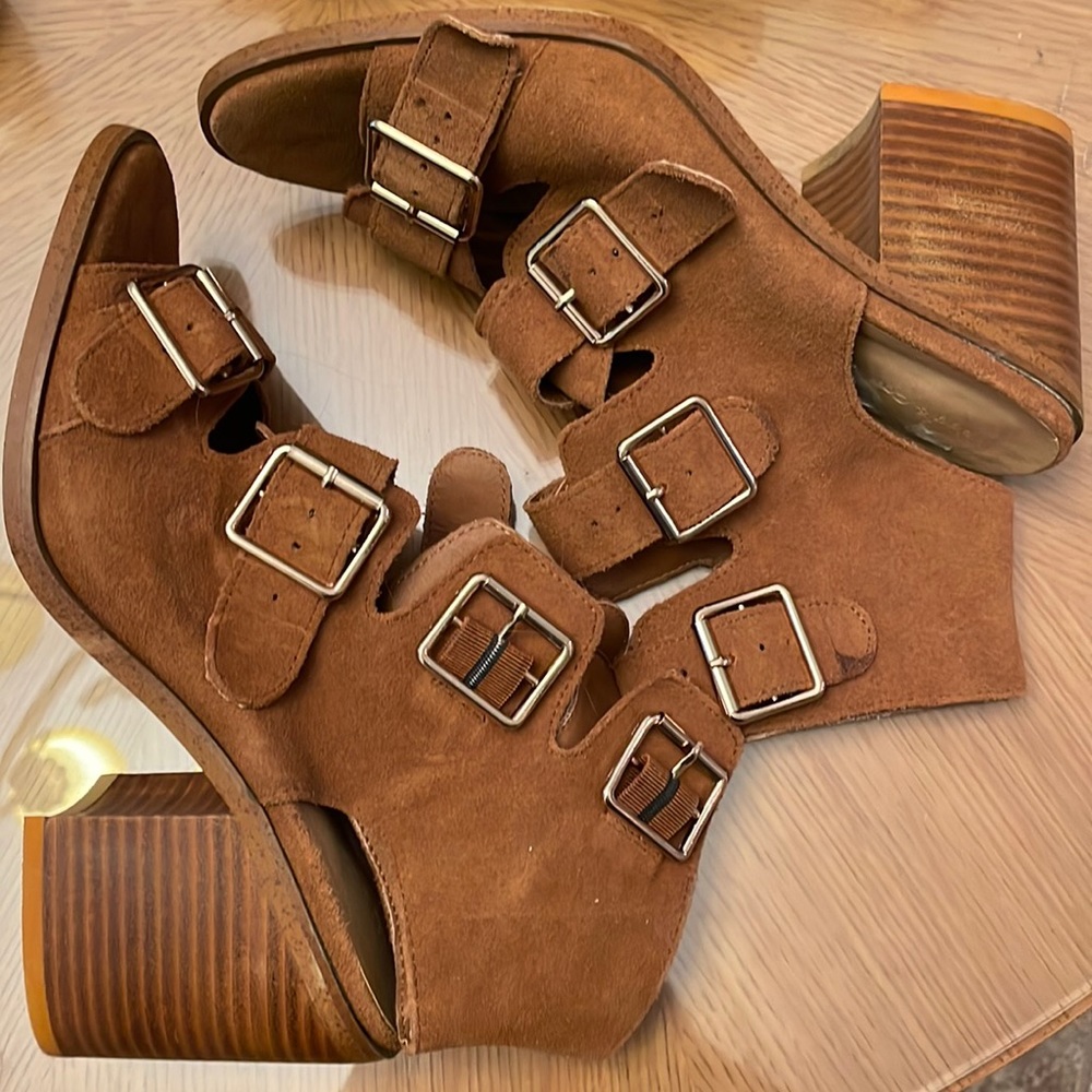Rag & Co Suede Leather Tan/Brown Buckle Up Around Ankle Heels - 7.5